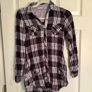 Love MKN | Flannel Plaid Button Up